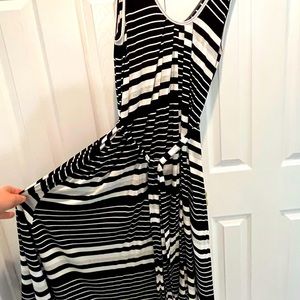Latched Mama Cotton Pleated Nursing Dress - Standard, Black White & Grey Stripes